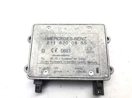 Mercedes-Benz CLK A209 C209 Amplificatore antenna 2118200885