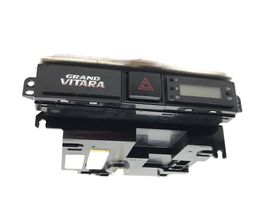 Suzuki Grand Vitara I Включатель аварийных фонарей 3678052J20