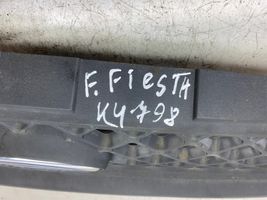 Ford Fiesta Etupuskurin ylempi jäähdytinsäleikkö K4798