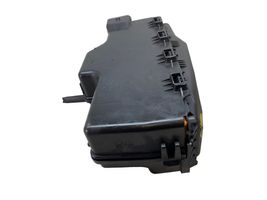 Citroen C3 Picasso Air filter box 9663365980