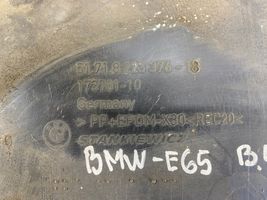 BMW 7 E65 E66 Pare-boue passage de roue avant 8223376