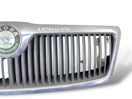 Skoda Octavia Mk2 (1Z) Grille de calandre avant 1Z0853668