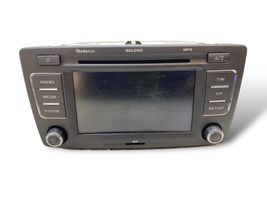 Skoda Octavia Mk2 (1Z) Radio/CD/DVD/GPS-pääyksikkö 1Z0035156G