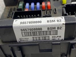 Citroen Berlingo Katvealueen valvonnan ohjainlaite (BSM) 9657608880