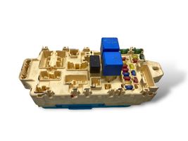 Mitsubishi Pajero Fuse module MR445951B