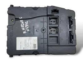 Renault Megane II Komputer / Sterownik ECU i komplet kluczy 8200509516