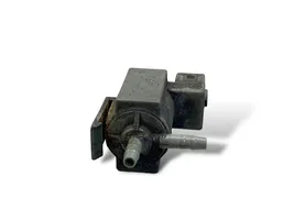 BMW 3 E90 E91 Solenoidinis vožtuvas 70078400