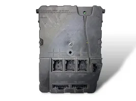 Renault Megane II Comfort/convenience module 8200780028