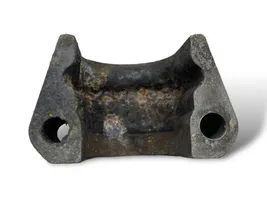 Mercedes-Benz C W203 Mocowanie stabilizatora osi przedniej A2033230540