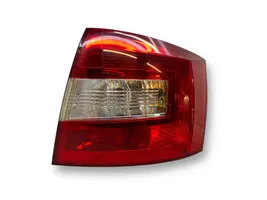 Skoda Rapid (NH) Lampa tylna 5JJ945312