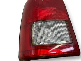 Suzuki Grand Vitara I Lampa tylna 