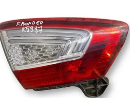 Ford Mondeo MK IV Luci posteriori del portellone del bagagliaio BS7113A603AC