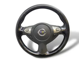 Nissan Juke I F15 Volant 