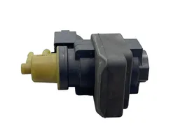 Suzuki Grand Vitara II Solenoidinis vožtuvas 8200486264