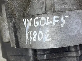 Volkswagen Golf V Manualna 6-biegowa skrzynia biegów JPG