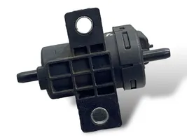 Ford Mondeo MK V Solenoīda vārsts 9665558580