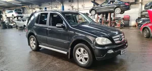 Mercedes-Benz ML W163 Próg 