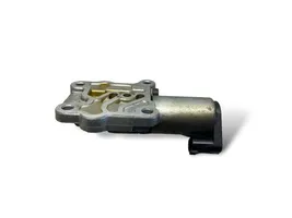 Volvo V70 Camshaft vanos timing valve 8670421