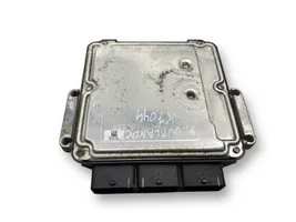 Mitsubishi Outlander Aizdedzes ECU komplekts 0281013666