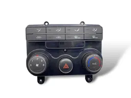 Hyundai i30 Oro kondicionieriaus/ klimato/ pečiuko valdymo blokas (salone) 972502LXXX