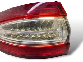 Ford Mondeo MK V Luci posteriori DS7313405FH