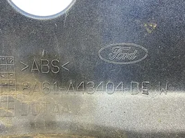 Ford Fiesta Takaluukun rekisterikilven valon palkki 8A61A43404DE