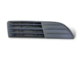 Volkswagen Polo IV 9N3 Grille inférieure de pare-chocs avant 6Q0853666E