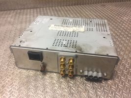 Mercedes-Benz E W211 Video control module 2118702789