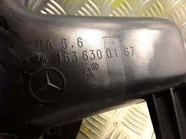Mercedes-Benz ML W163 Polttoainesäiliön korkin suoja 1636300167
