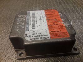 Mercedes-Benz ML W163 Oro pagalvių valdymo blokas 1635422918