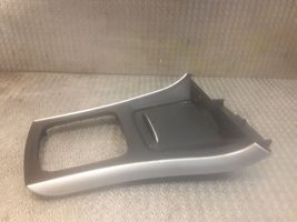 Mercedes-Benz A W169 Verkleidung Schalthebel (Kunststoff) 1696802639