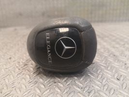 Mercedes-Benz CLK A208 C208 Revêtement pommeau de levier de vitesses cuir 