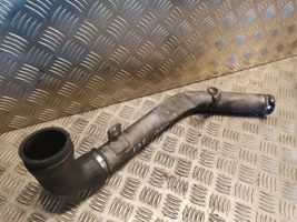 BMW 7 E38 Tubo flessibile intercooler 2246713