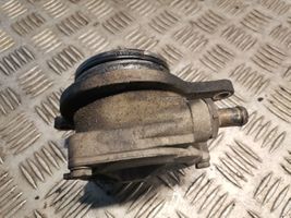 BMW 7 E38 Vacuum pump 2246126