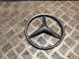 Mercedes-Benz Vito Viano W639 Valmistajan merkki/logo/tunnus 6398170016