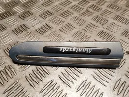 Mercedes-Benz C W203 Rivestimento parafango (modanatura) 2035904862