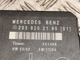 Mercedes-Benz C W203 Unité de commande module de porte 2038202185