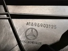 Mercedes-Benz B W245 (A) Revêtement de pilier 1696903125