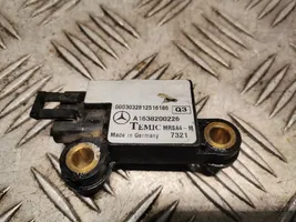 Mercedes-Benz ML W163 Датчик удара надувных подушек 1638200226