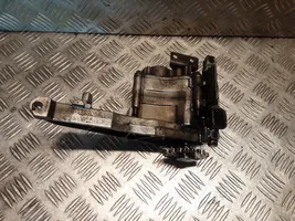 Mercedes-Benz GL X164 Pompe à huile 6421810647