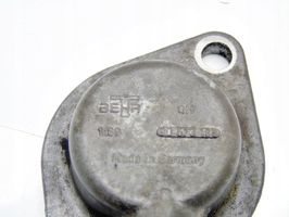 Opel Astra G Boîtier de thermostat / thermostat 90573185