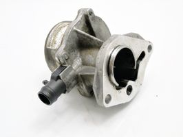 Renault Clio II Vacuum pump 8200441204