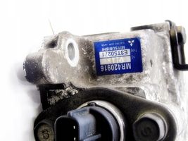 Mitsubishi Galant Distributore del carburante agli iniettori MR420916