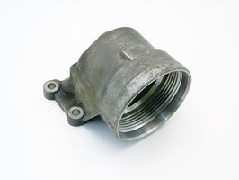 Mazda 6 Supporto di montaggio del filtro dell’olio 1S7G-6884BD