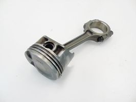 Suzuki Swift Piston avec bielle 69G0