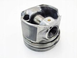 Audi A4 S4 B8 8K Piston 83L82