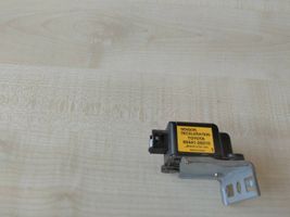 Toyota Land Cruiser (J100) Gaisa spilvenu trieciensensors 8944126010