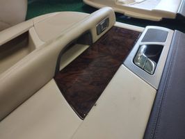 Jaguar XF Istuimien ja ovien verhoilusarja 