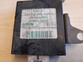 Toyota Land Cruiser (J120) Centralina scatola del differenziale 8953060290