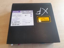 Jaguar XF Navigācijas (GPS) sistēmas CD/DVD lasītājs AW8310E887CB